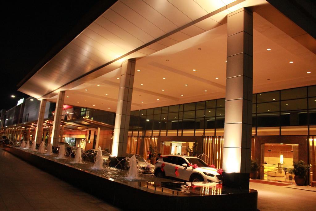 Haus 1 @ Imperial Suites Kuching Exterior foto